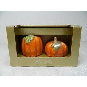 Jaclyn Smith Pumpkin/Gourd Salt & Pepper Shakers With Hand Painted Finish, NIB